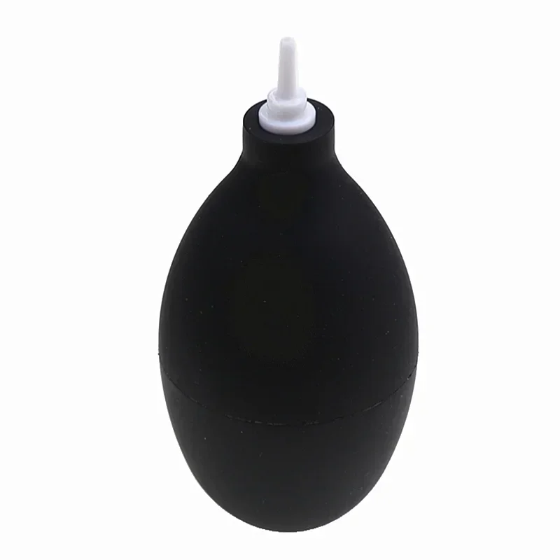Rubber dust blower in the hand