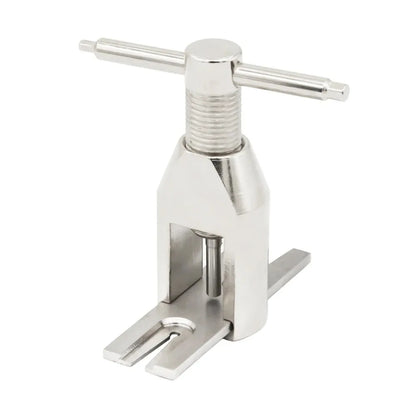 Pinion and pulley puller for small motors