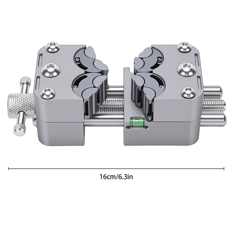 Fractal vise on a bench