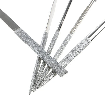 Close view of the diamond grit surface