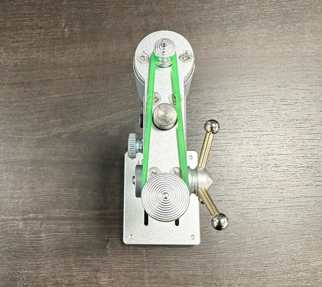 Green round belt on stepped pulleys, lever feed with brass balls